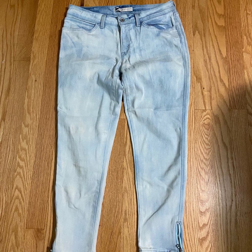 Levi’s Denim Capris